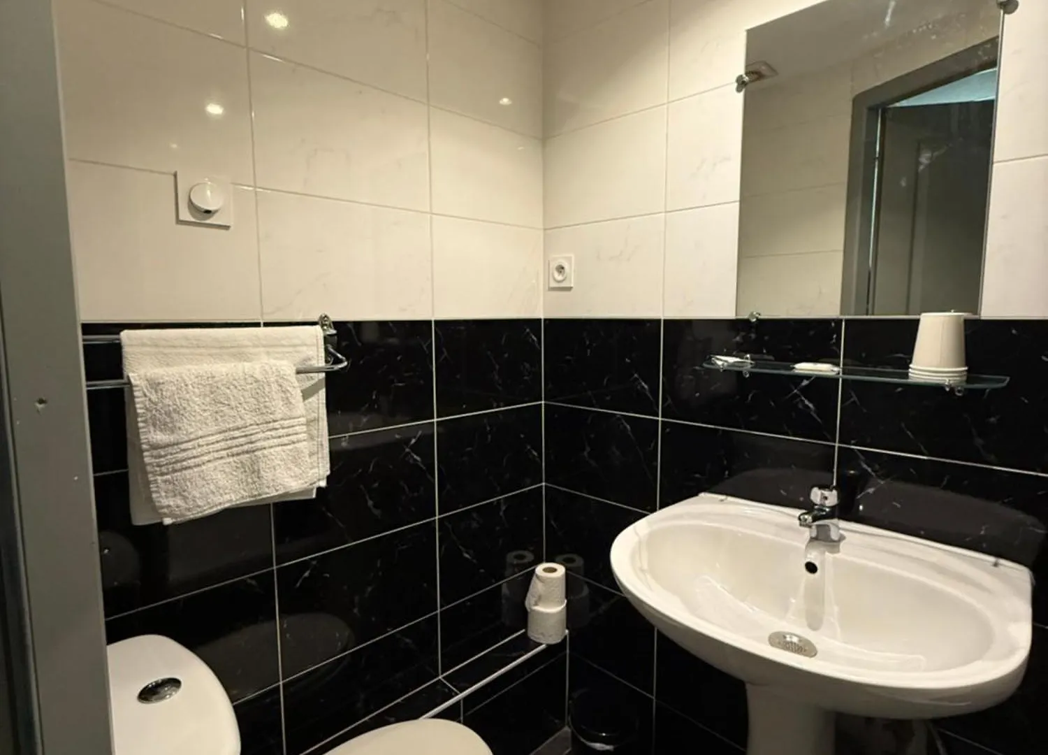 **  Hotel Relais Sud Valence  France
